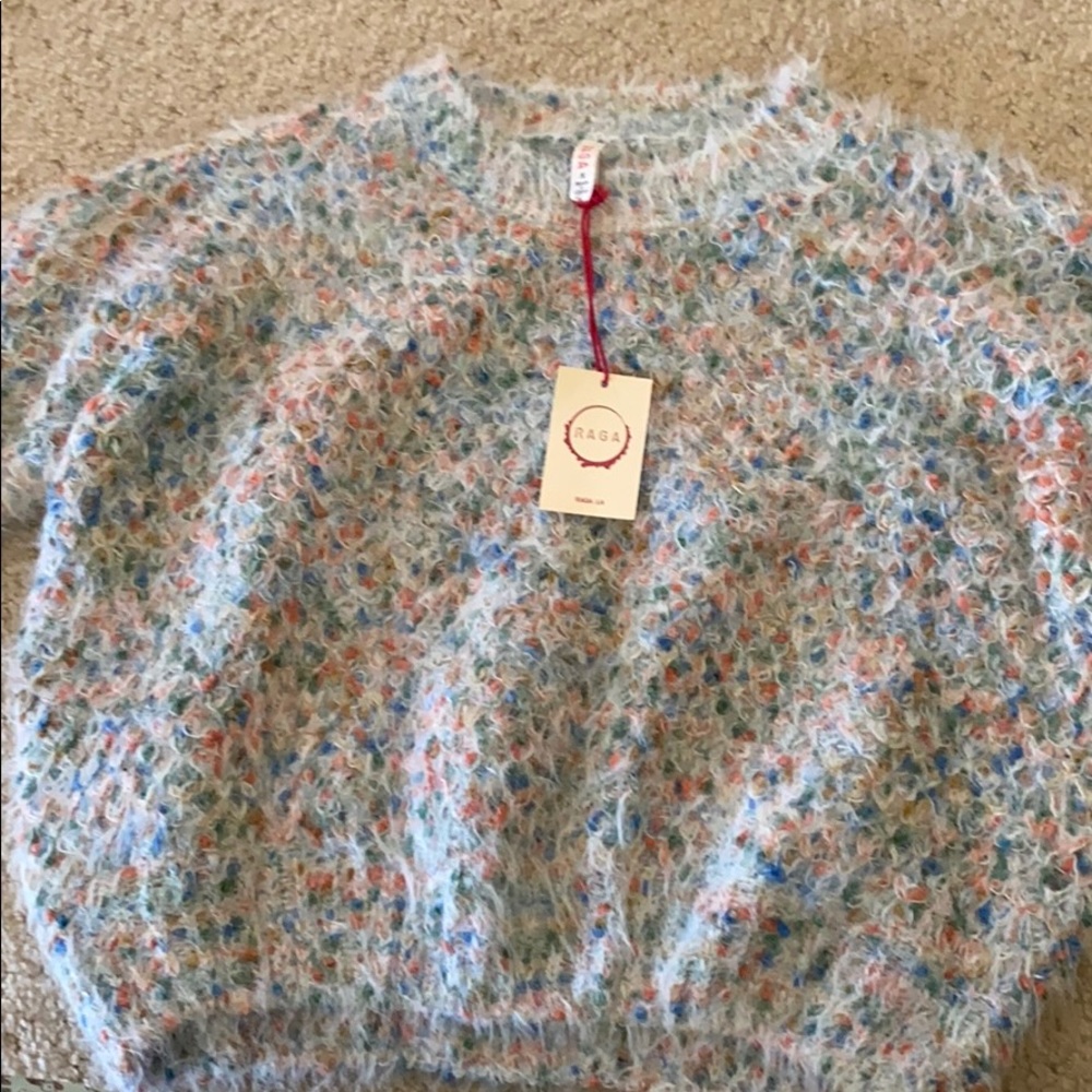 Sweater new with tag size small